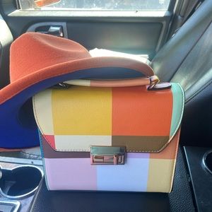 Pretty pocketbook with matching hat